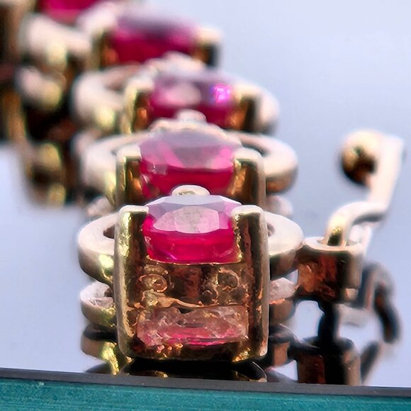 10KT Yellow Gold Diamond & Lab Grown Ruby Heart Link Tennis Bracelet 8 Inches - Picture 14 of 15